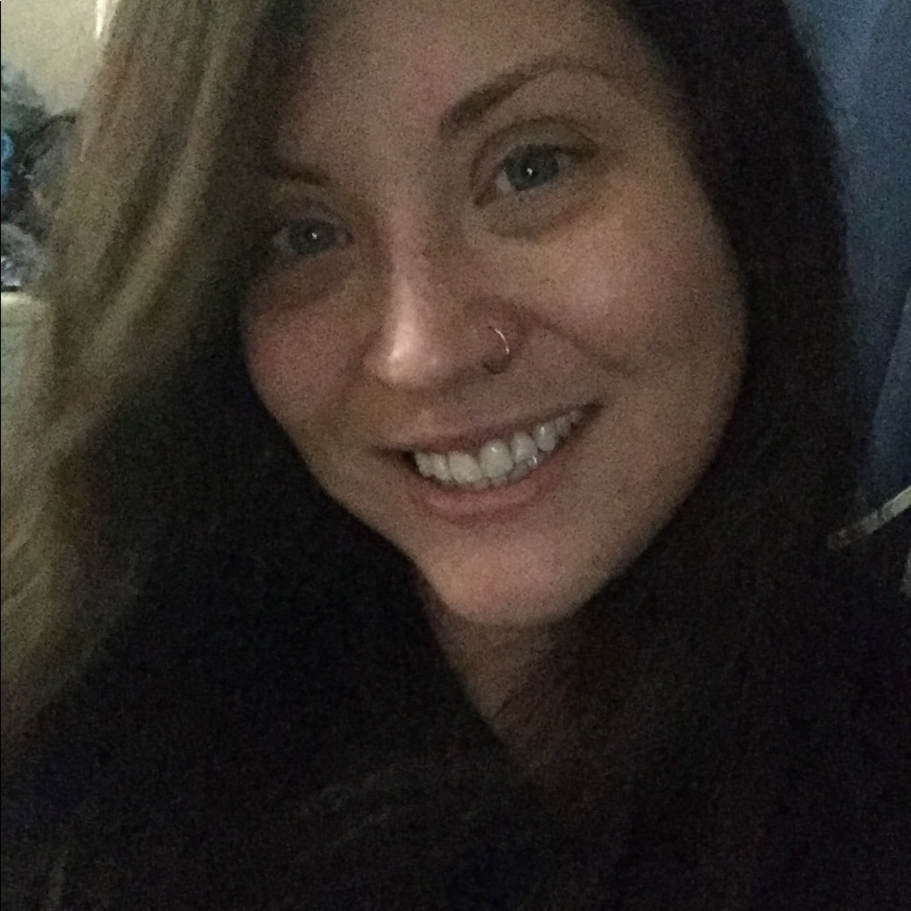 Meet your Posher, Nikki